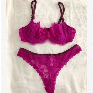 Rare VS Dream Angels Bra Panty Set 34B/ Medium